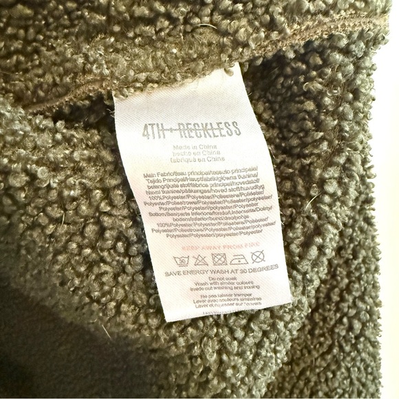 Anthropologie 4th & Reckless emel fuzzy coat L - Picture 8 of 10